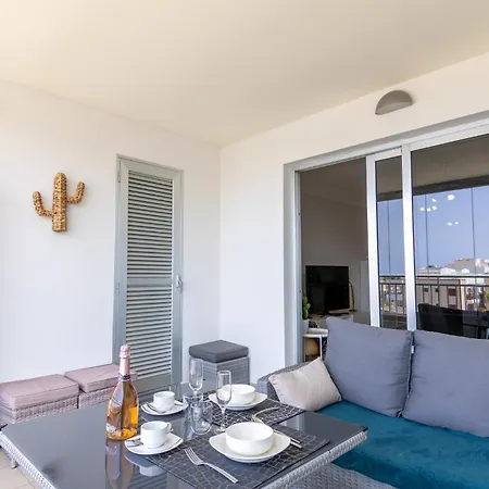 San Remo Sunset Retreat Apartament *